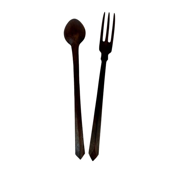 Vintage Hand Carved Long Wooden Salad Serving Set Fork Spoon Serving Utensils - Picture 8 of 10